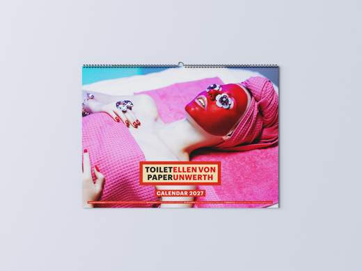 TOILETPAPER 978-88-6208864-0