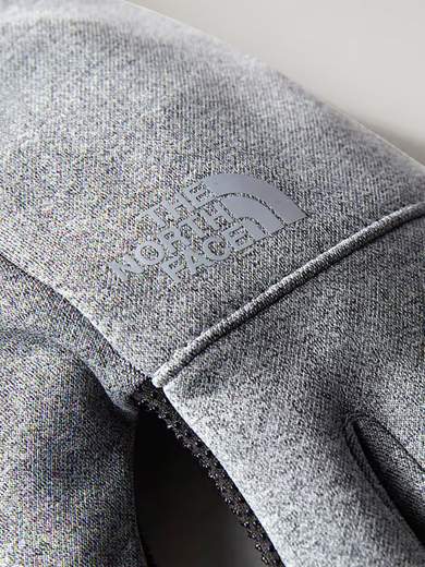 THE NORTH FACE NF0A4SHA