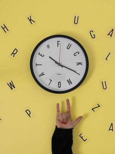 FISURA CL0901 Fucking Late Round Wall Clock