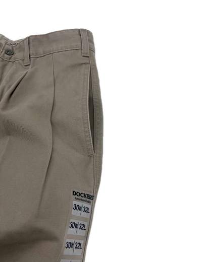 DOCKERS 20529.05.12 D5 Regular Double Pleat Khakis Pants