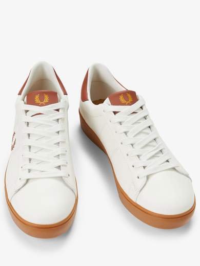 FRED PERRY B4334