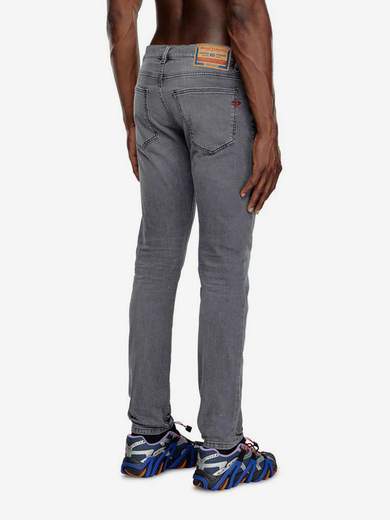 DIESEL Slim Jeans 2019 D-Strukt 0grdk A03558.0GRDK