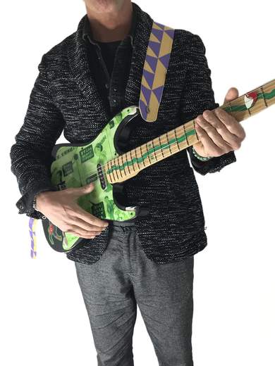 GIGOLÈ ARCHIVE Tracolla per chitarra in PVC