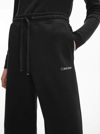 CALVIN KLEIN 3237