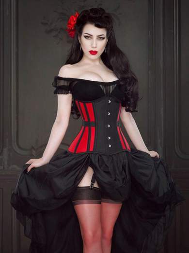 BURLESKA MOGUBTAF