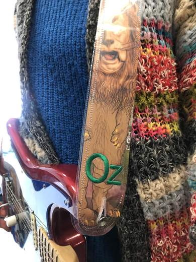 GIGOLÈ ARCHIVE Tracolla per chitarra in PVC Wizard of OZ