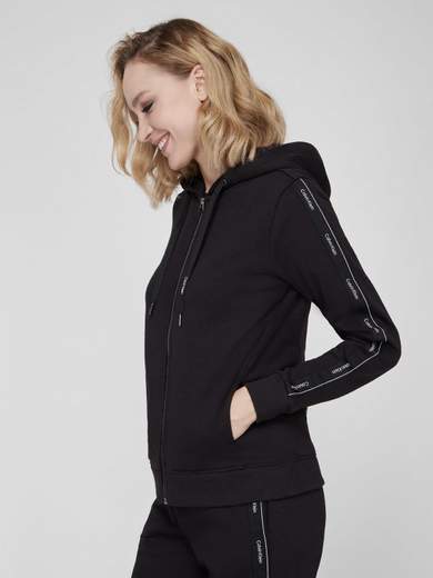 CALVIN KLEIN 3154