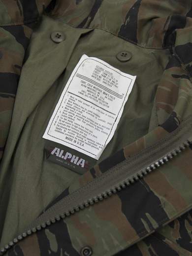 ALPHA INDUSTRIES FIELD-JACKET-03
