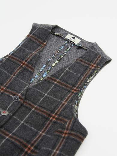 GARRY'S EARTH ZZDIS5.D Hand Made Vest for Women
