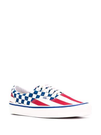 VANS VN0A2RR1VYC
