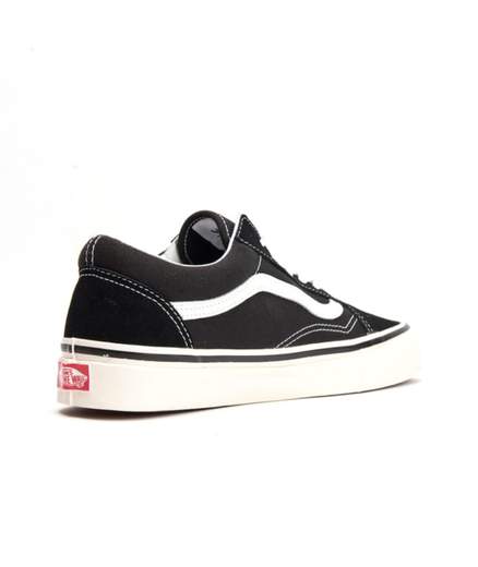 VANS VN0A38G2PXC