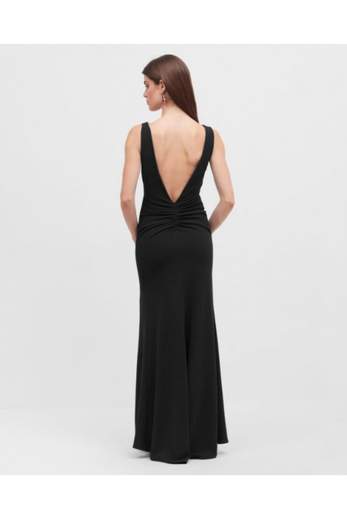 VENENO EN LA PIEL 3322