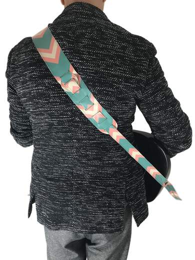 GIGOLÈ ARCHIVE Tracolla per chitarra in PVC