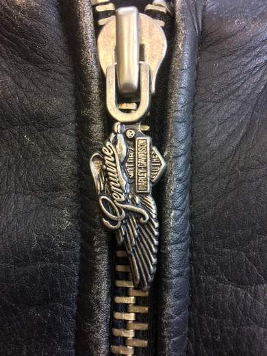 HARLEY DAVIDSON Victory Bomber in pelle