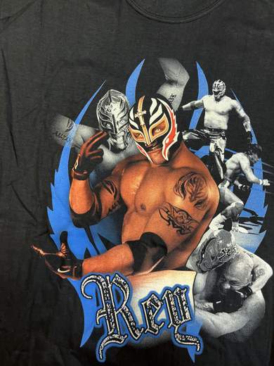 GIGOLÈ ARCHIVE Ray Mysterio 2 Wrestling Vintage T-Shirt (2005)