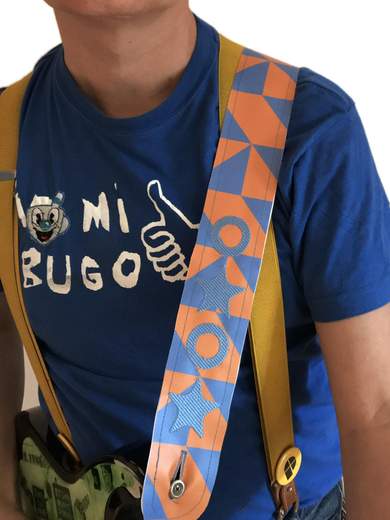 GIGOLÈ ARCHIVE Tracolla per chitarra in PVC