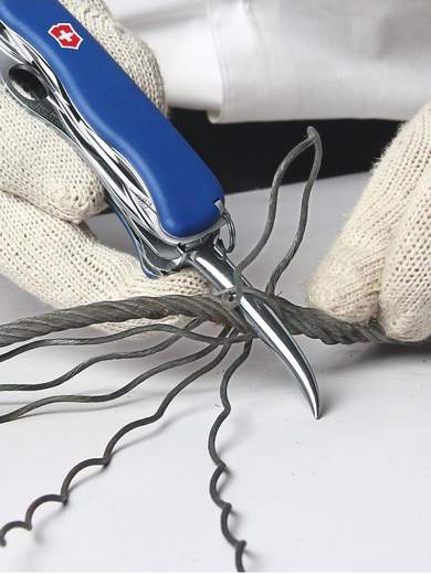 VICTORINOX SKIPPER PRO SWISS KNIFE