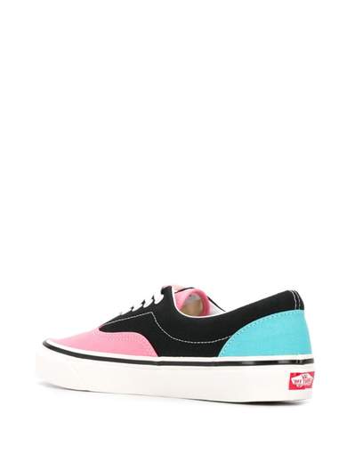 VANS VN0A2RR1VYB