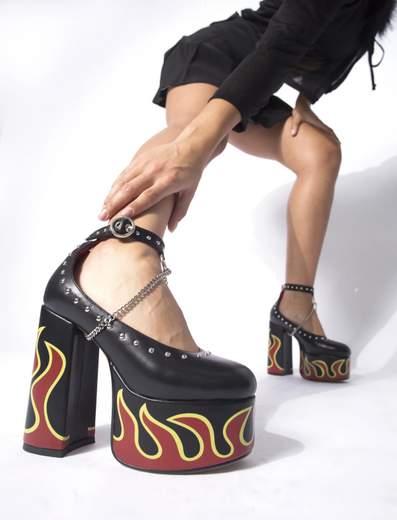 GIGOLÈ ARCHIVE Platform Heels con fiamme