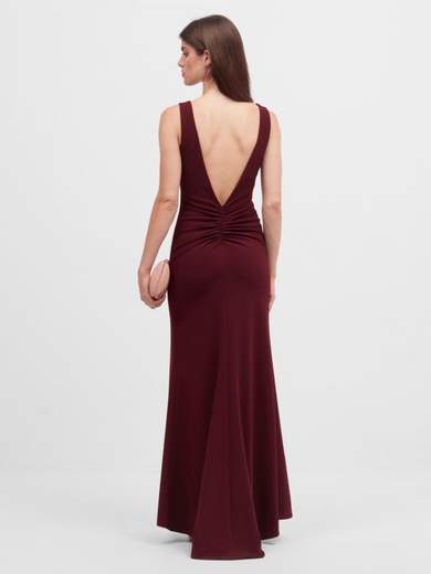 VENENO EN LA PIEL 3322