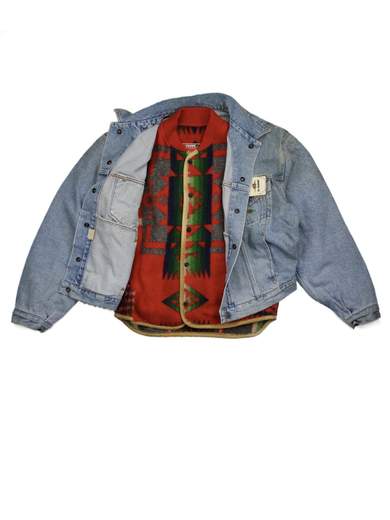 EL CHARRO NOGALES MANTA