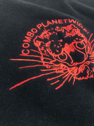 COMBO FE101 Sweater with Tiger