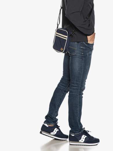 FRED PERRY L8265