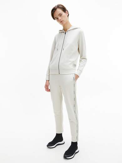 CALVIN KLEIN 3154