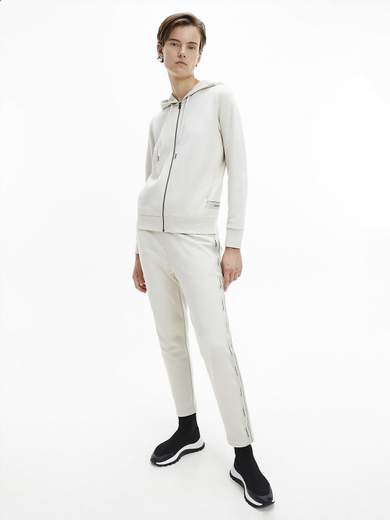 CALVIN KLEIN 3238