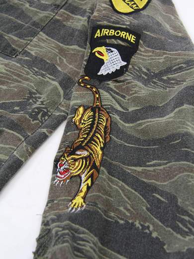 GIGOLÈ RELAB D Dragon Shirt