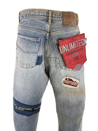 UNLIMITED PATCHED JEANS VALLET