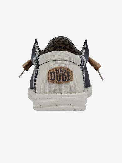 HEY DUDE WALLYBREAKSTITCH