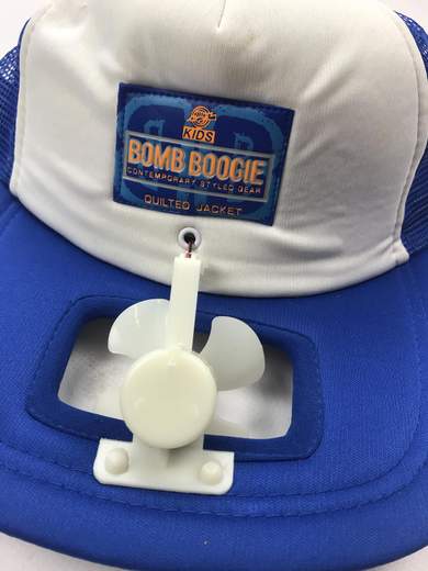 BOMB BOOGIE Fan Cap Cappellino con ventilatore