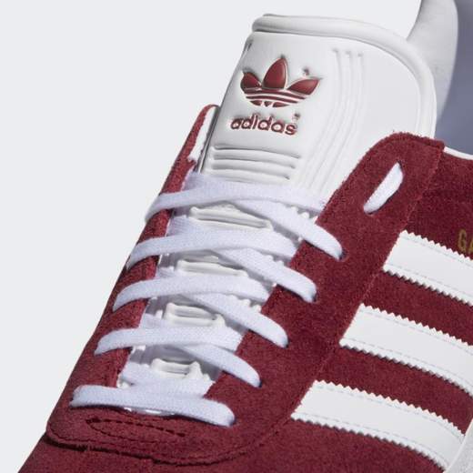 ADIDAS Gazelle B41645 Sneakers (CBURGU/FTWWHT/GOLDMT)