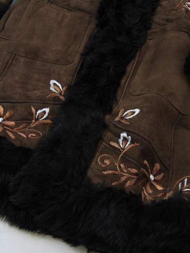 GIGOLÈ ARCHIVE Montone Pakistano 07