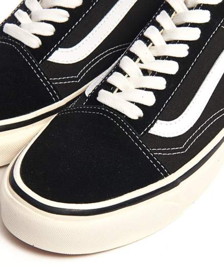 VANS VN0A38G2PXC