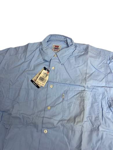 LEVI’S BASIC SHIRT
