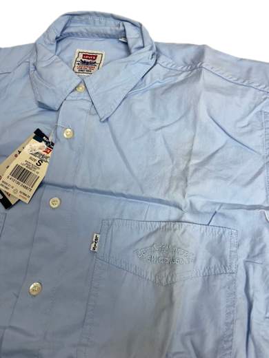 LEVI’S BASIC SHIRT