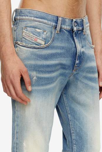 DIESEL Slim Jeans 2019 D-Strukt 007V8 A03558.007V8