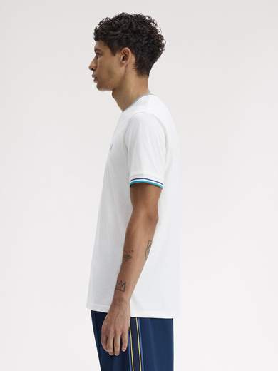 FRED PERRY M1588
