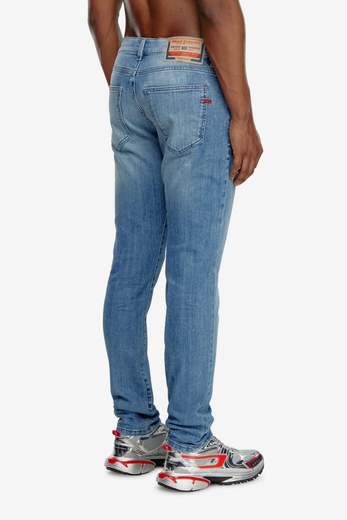 DIESEL Slim Jeans 2019 D-Strukt 0grdj A03558.0GRDI