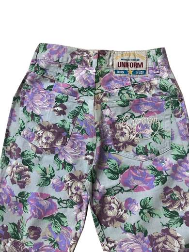UNIFORM SENSATION FLOWERS
