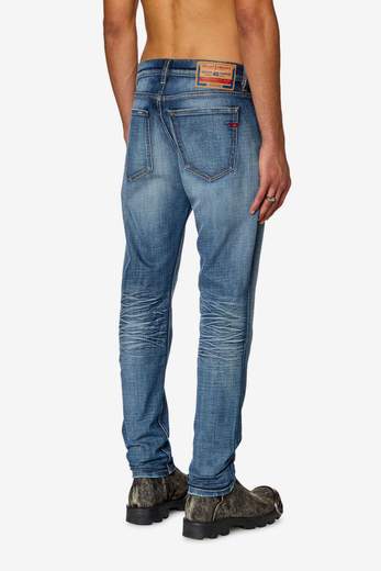 DIESEL A03558 D-Strunkt Jeans