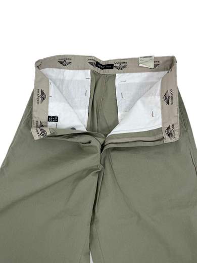 DOCKERS 26210.26.55 D4 Regular Khakis Pants