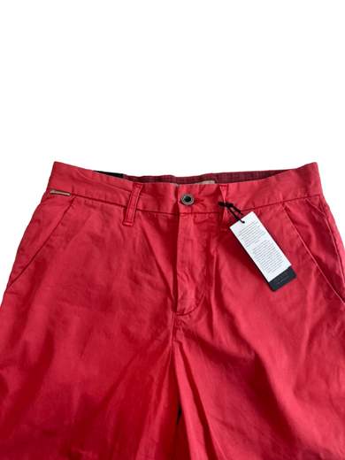 GUESS P16 GUESS M61D14