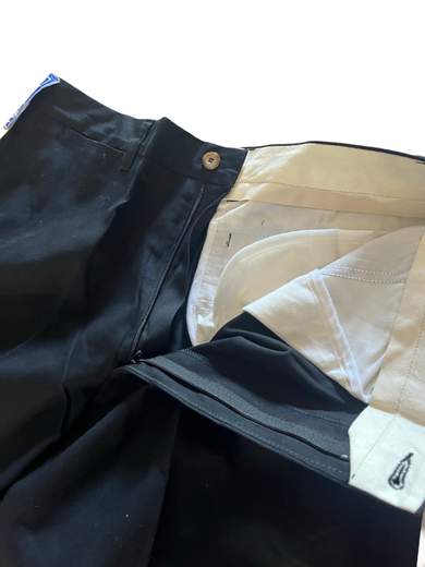 LEVI’S COLLEGE CHINOS