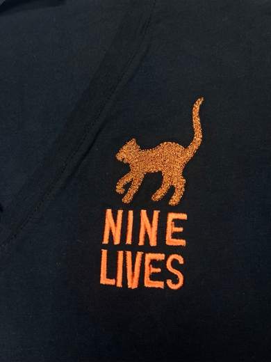 NINE LIVES STRAYCAT TEE