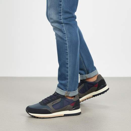 Gas Sneakers Gam623905