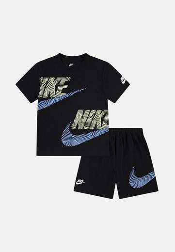 Nike T-shirt E Pantaloncini Unisex Bambino 66n737