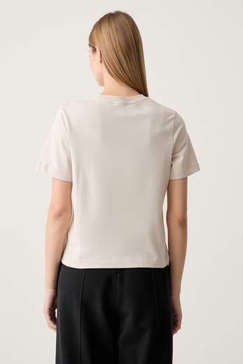 Guess T-shirt V6yi05 K4272